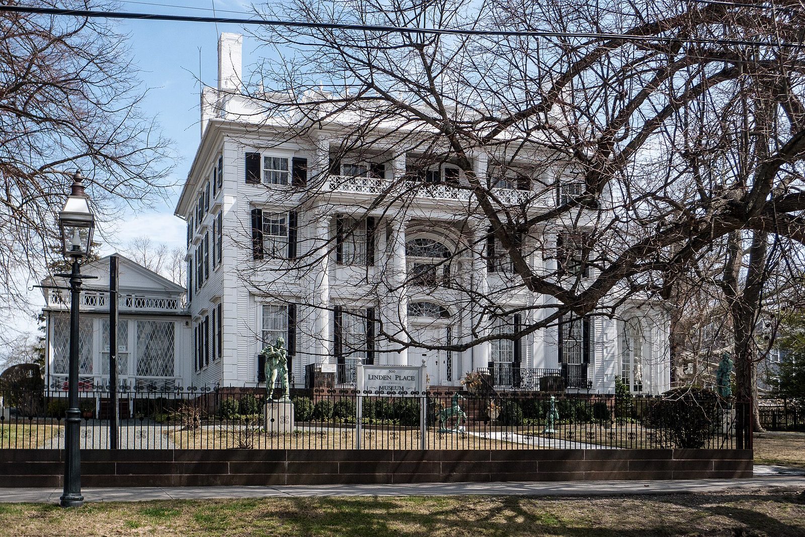 Bristol RI homes for sale - Linden Place